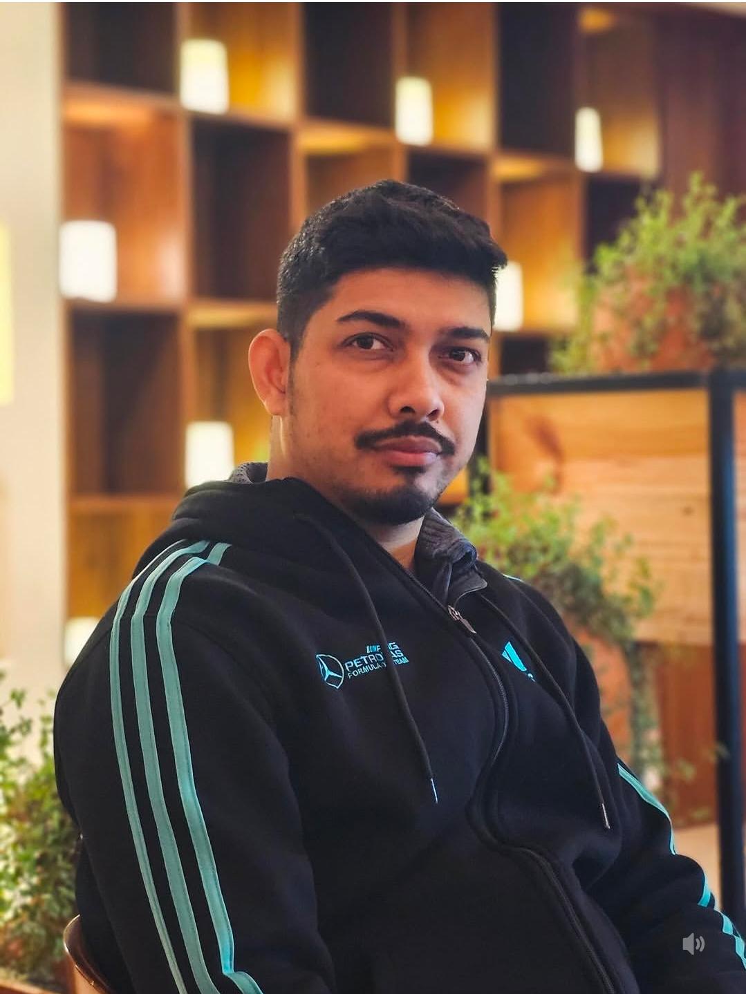 Gauttam Jha Trader